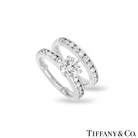 Tiffany & Co. Platinum Diamond Bridal Set 1.03ct H/VS1